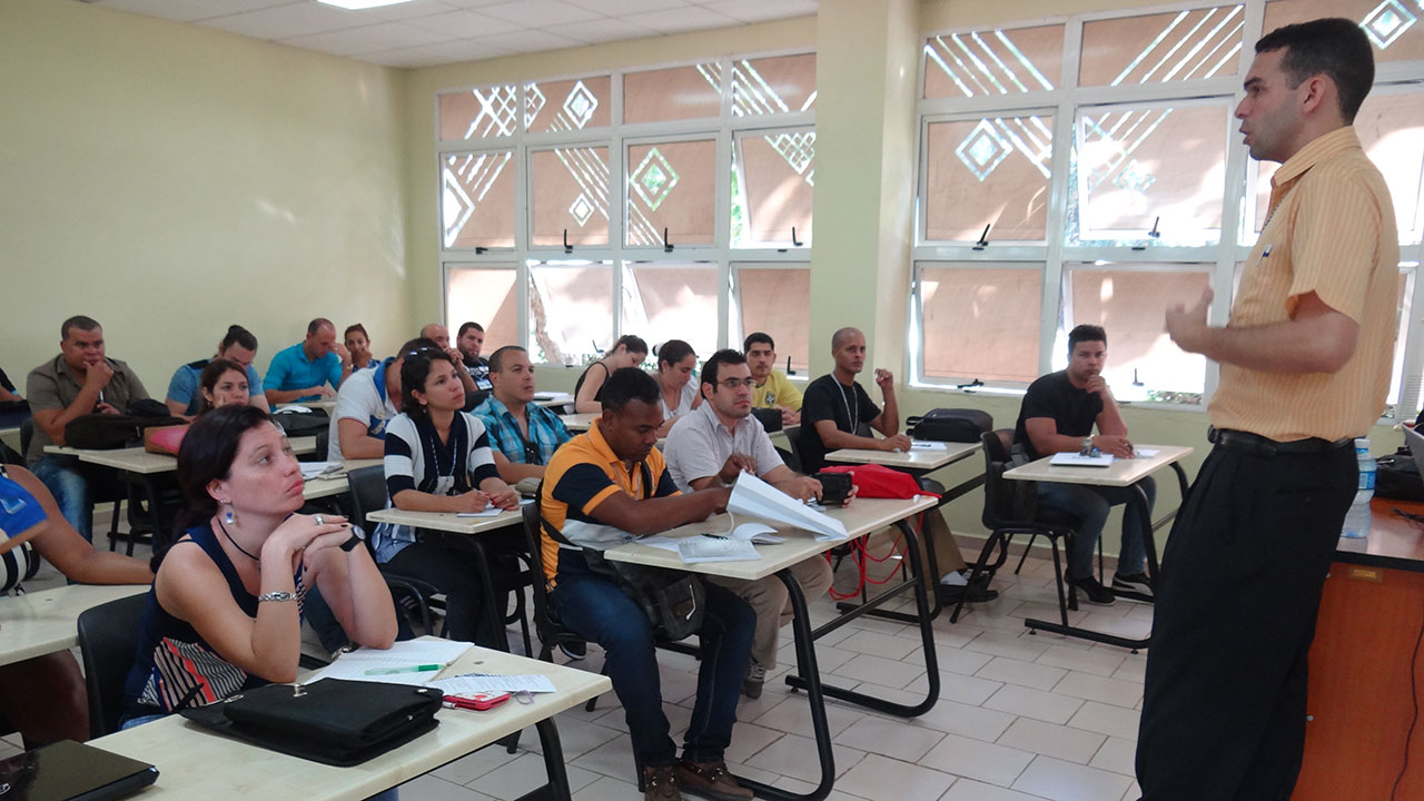 La Universidad de las Ciencias Informáticas (UCI) y la Unión de Periodistas de Cuba (UPEC) convocan a la Primera Jornada “Red Cuba 2017″ que comienza hoy y culmina el sábado 29 de abril. La Universidad de las Ciencias Informáticas (UCI) y la Unión de Periodistas de Cuba (UPEC) convocan a la Primera Jornada “Red Cuba 2017″ que comienza hoy y culmina el sábado 29 de abril.