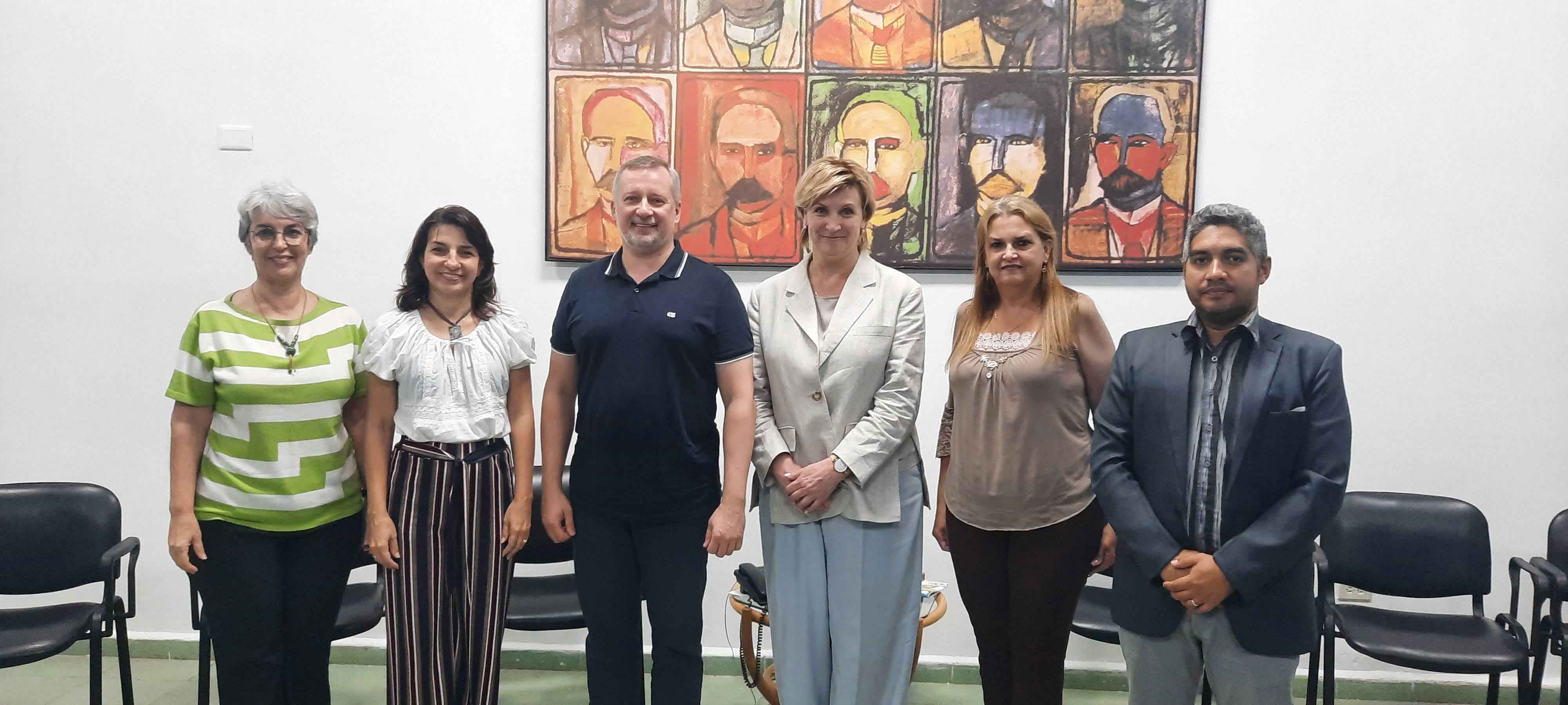 Representantes de la Universidad Estatal Lingüística de Moscú intercambiaron con directivos de nuestra casa de altos estudios. Foto: Osmel Batista Tamarit