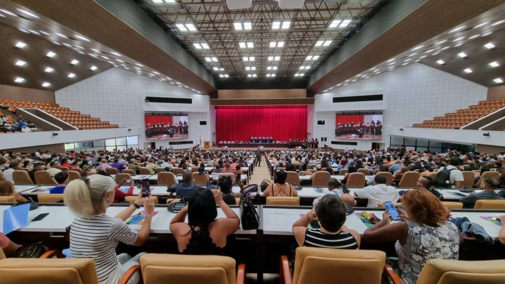 Claustro Solemne por el Aniversario 20 de la UCI.