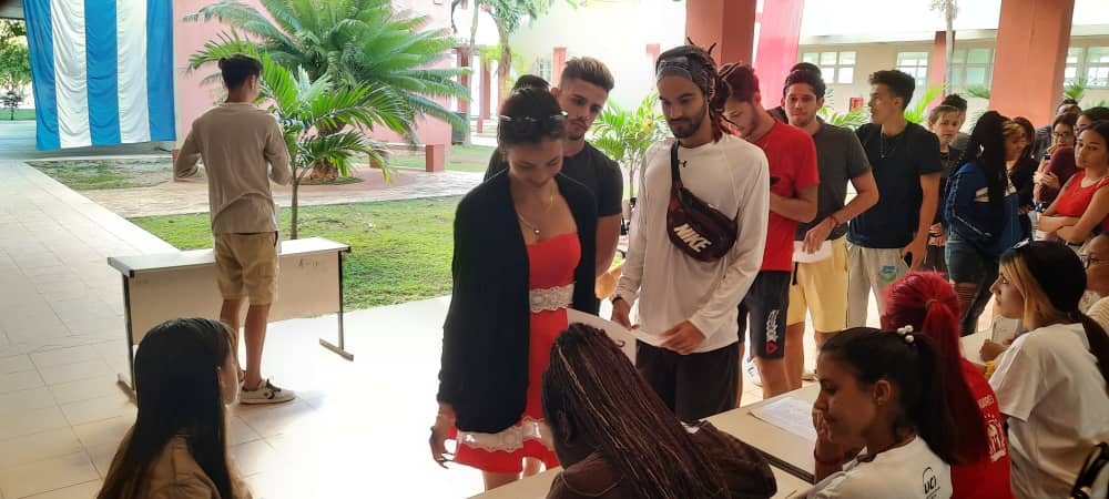 Los estudiantes de la Citec y la FTE culminaron el proceso eleccionario de la FEU.