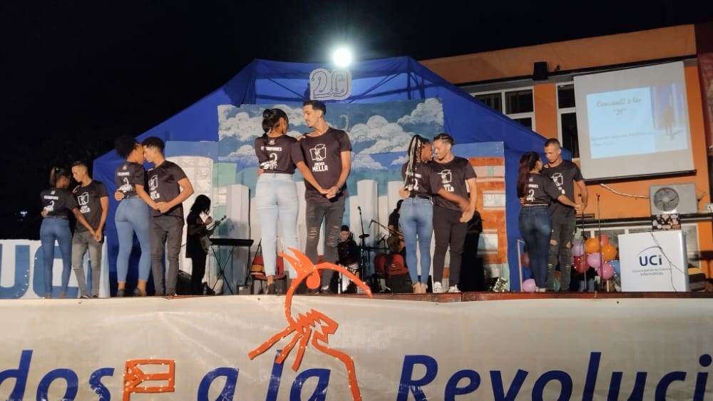 Festival de Artistas Aficionados de la Facultad 2.
