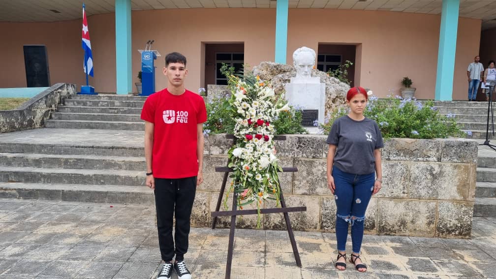 La comunidad universitaria evoca el pensamiento y obra de Martí, en acto central por su natalicio.