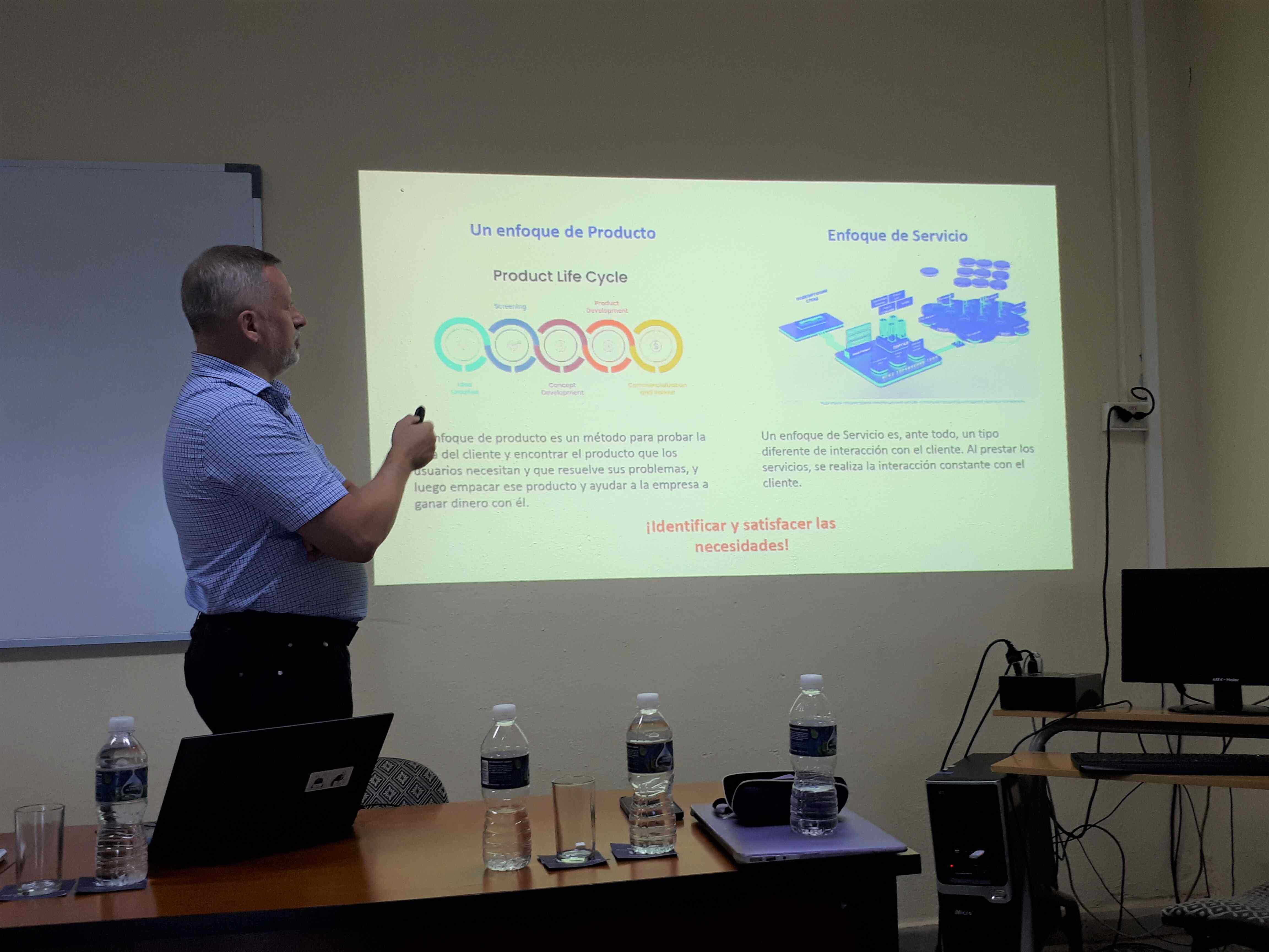 Curso de posgrado de Seguridad Informática.