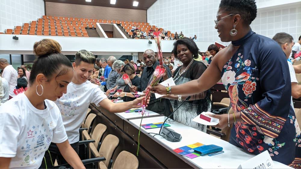 Claustro Solemne por el Aniversario 20 de la UCI.