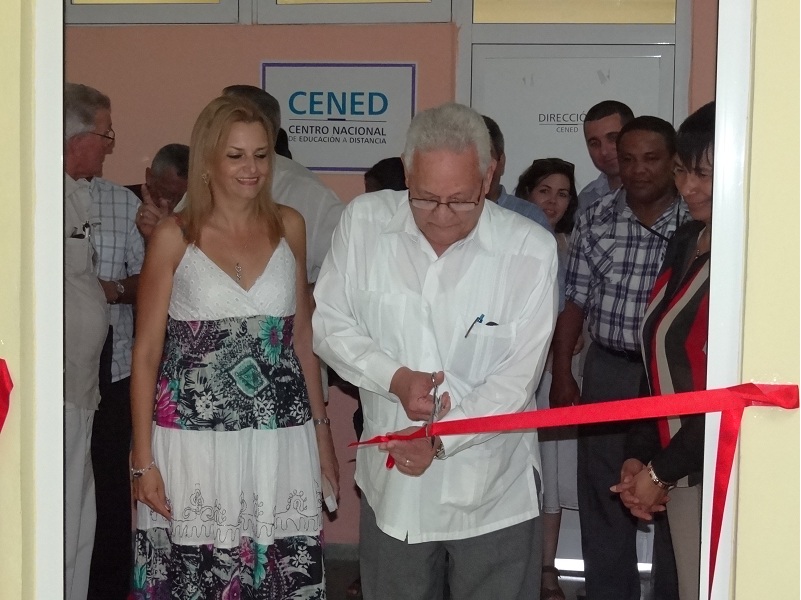 El 25 de junio de 2014 se inauguró en la UCI el Centro Nacional de Educación a Distancia. 