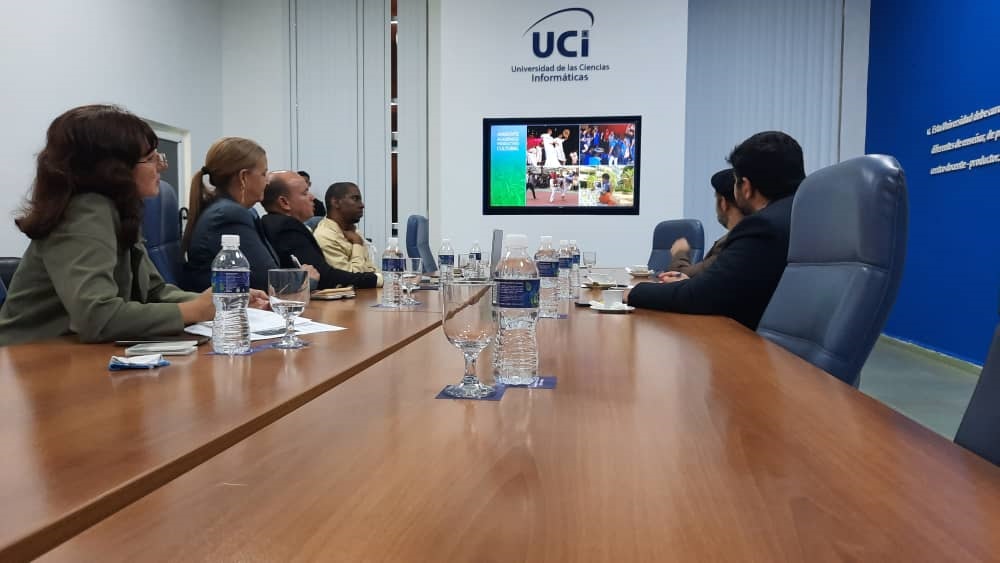 Intercambio con los representantes de la Universidad Ahlul Bayt (UAB).