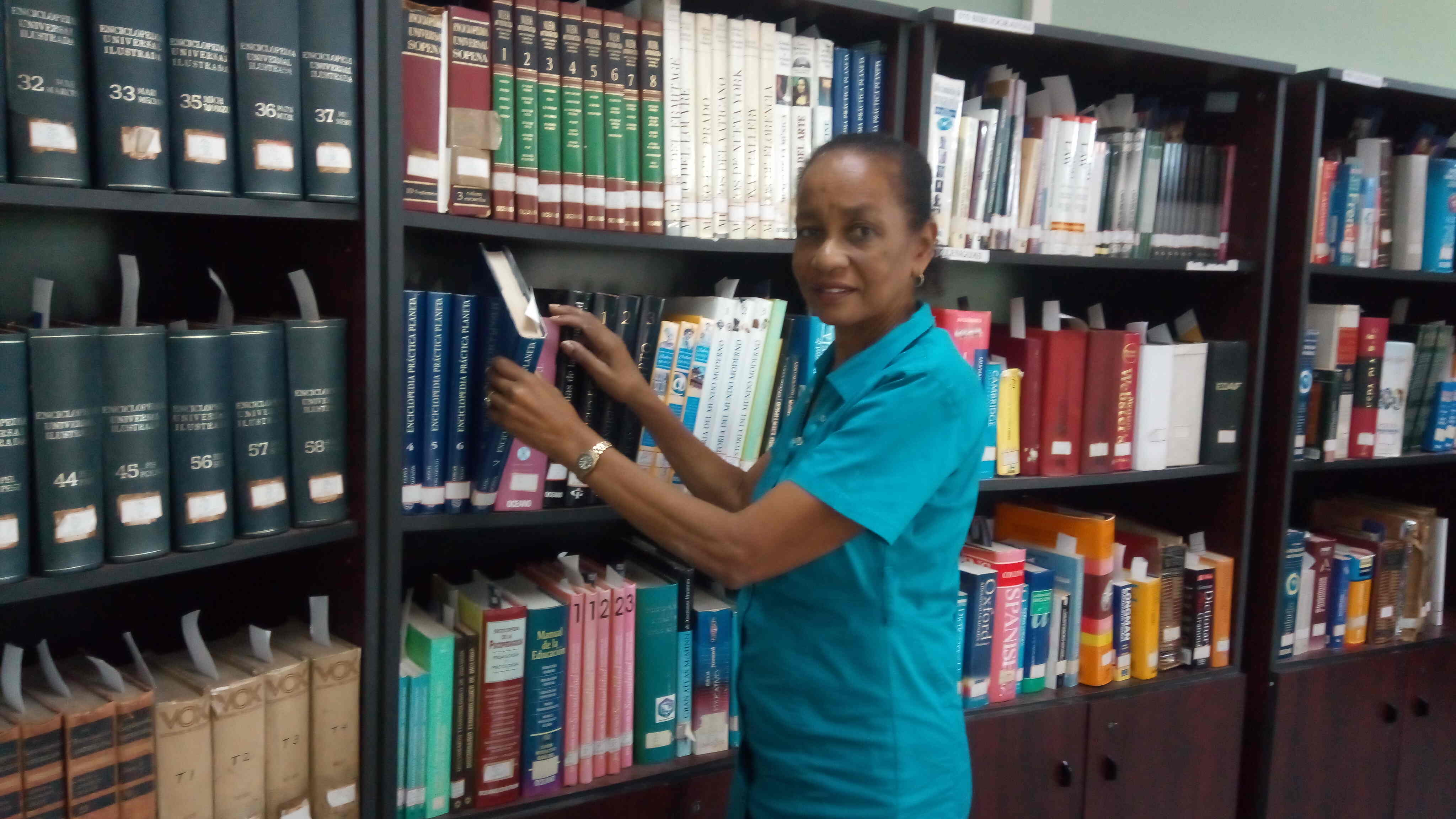 Luego de 16 años de su vida como traductora e intérprete de idioma ruso, Olga Lidia Martínez Acosta tomó la decisión de abrazar la Bibliotecología.