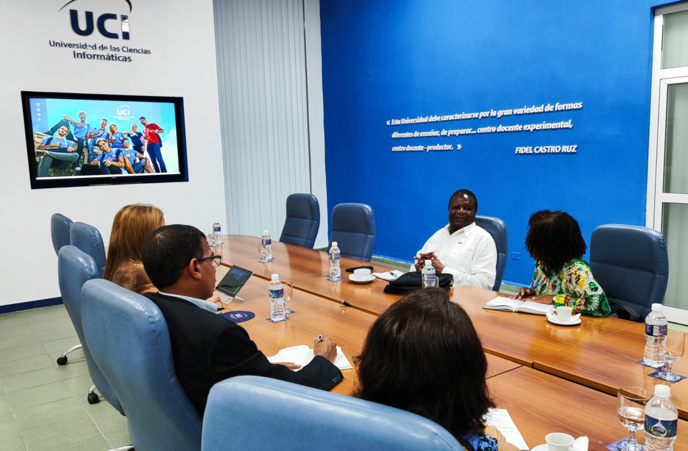 Mozambique apuesta por la Universidad de las Ciencias Informáticas para la formación de profesionales de la informática 