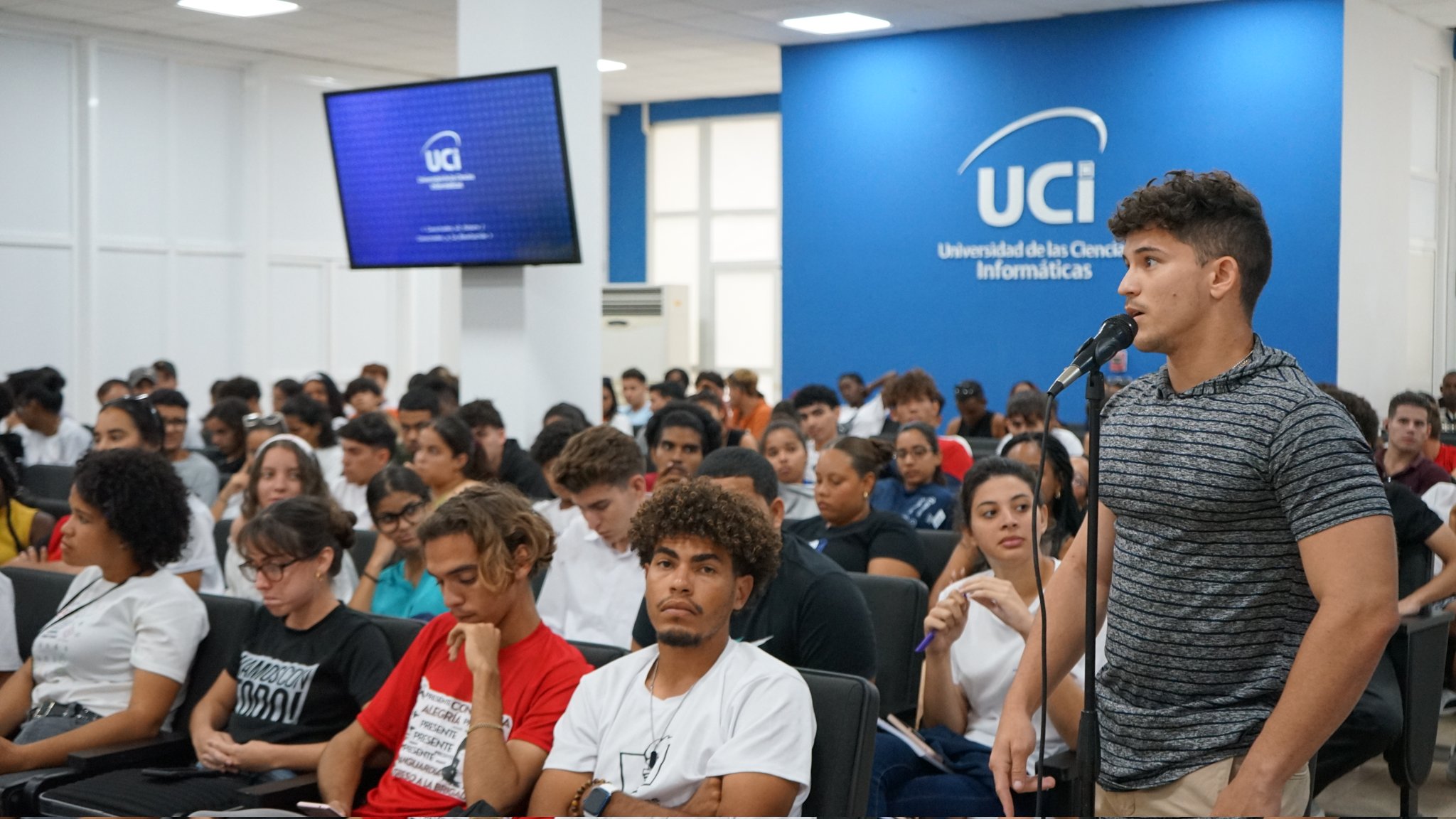 Asamblea pos X Congreso de la FEU en la UCI. Fotos: Héctor Elider González