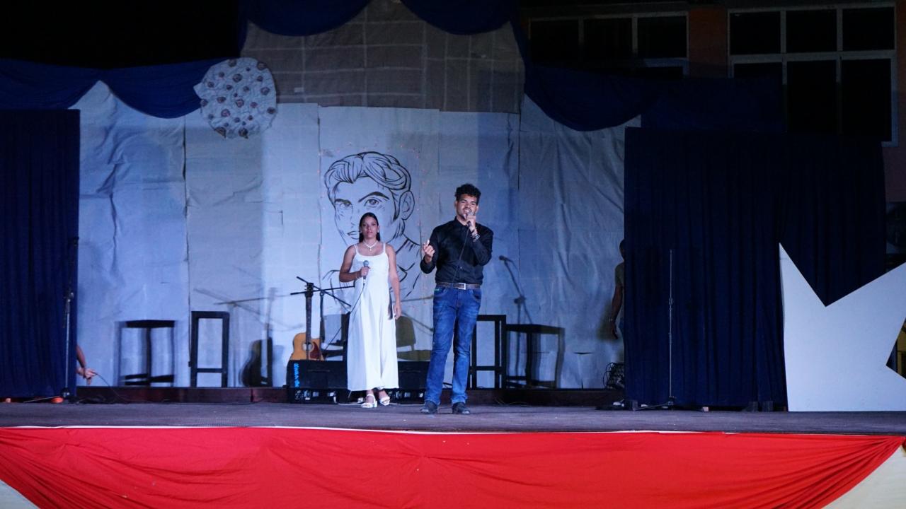 Festival de artistas aficionados.