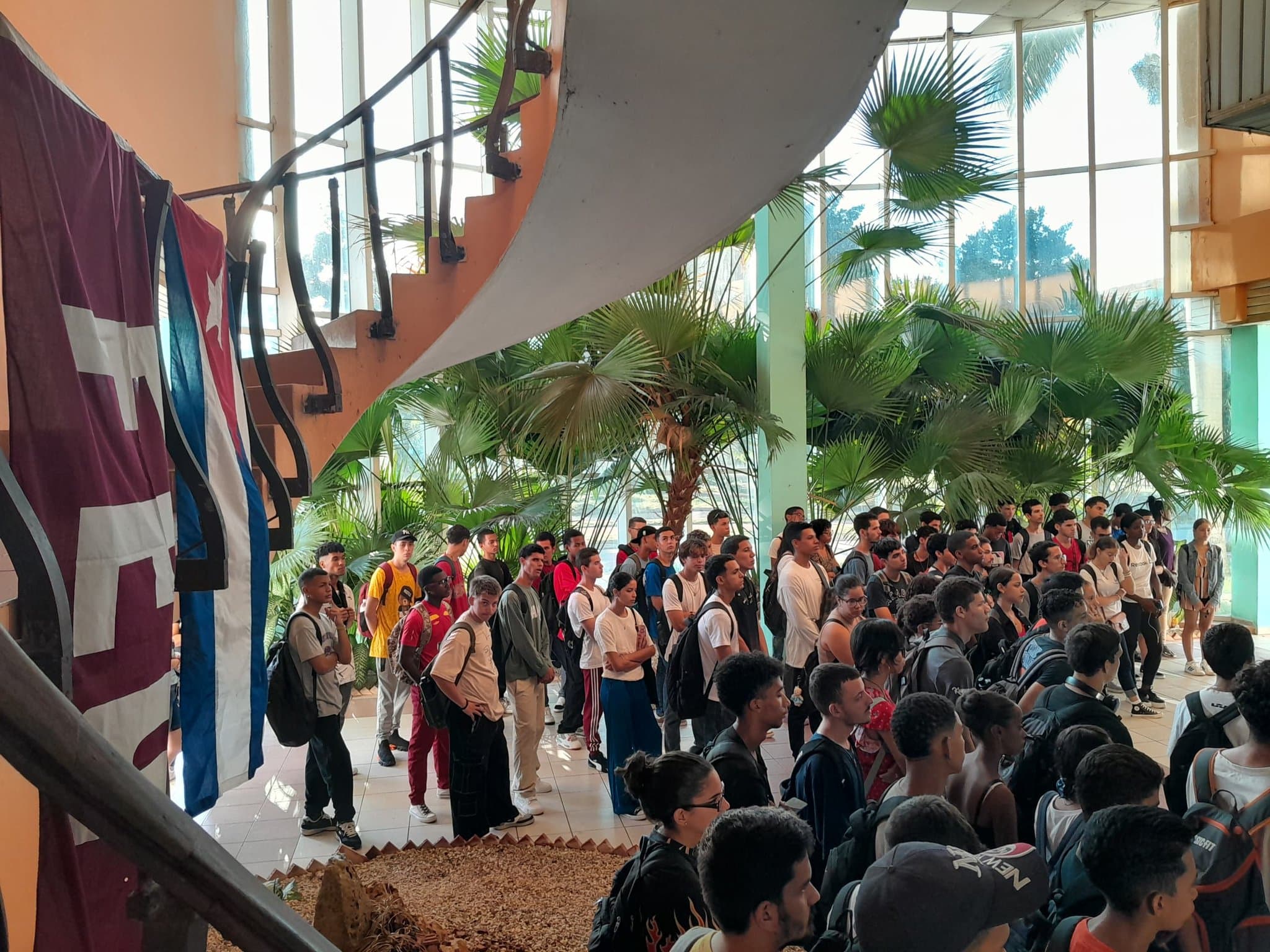 La UCI se une al reclamo por el cese de la brutal agresión de EE.UU. contra Venezuela.