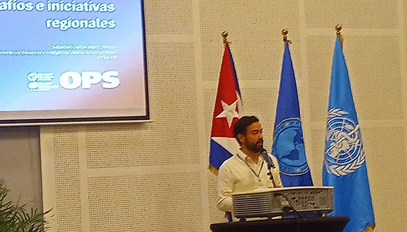 Dr. Sebastián García Saiso, Director del Departamento de Evidencia e Inteligencia para la Acción en Salud de la OPS. Foto: Cubadebate.
