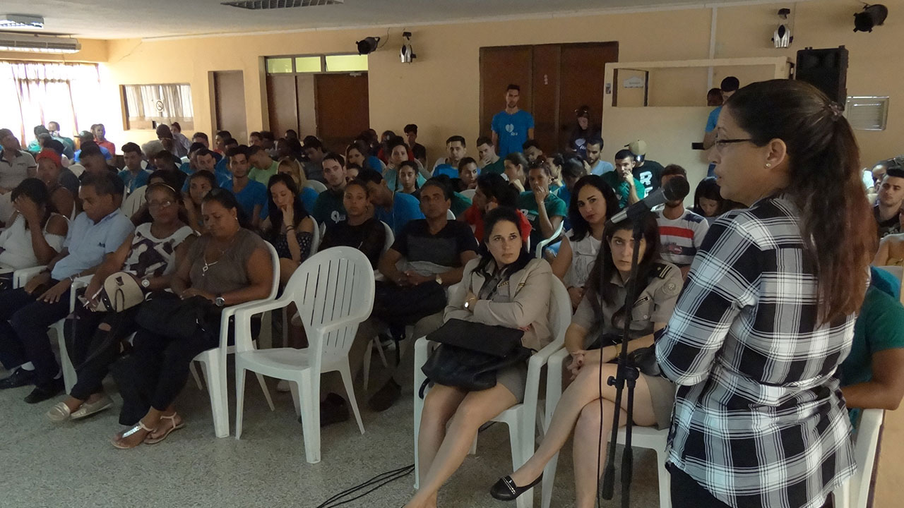 Los representantes de organismos e instituciones comunicaron el estado en que se encuentra la informatización en la capital del país. 