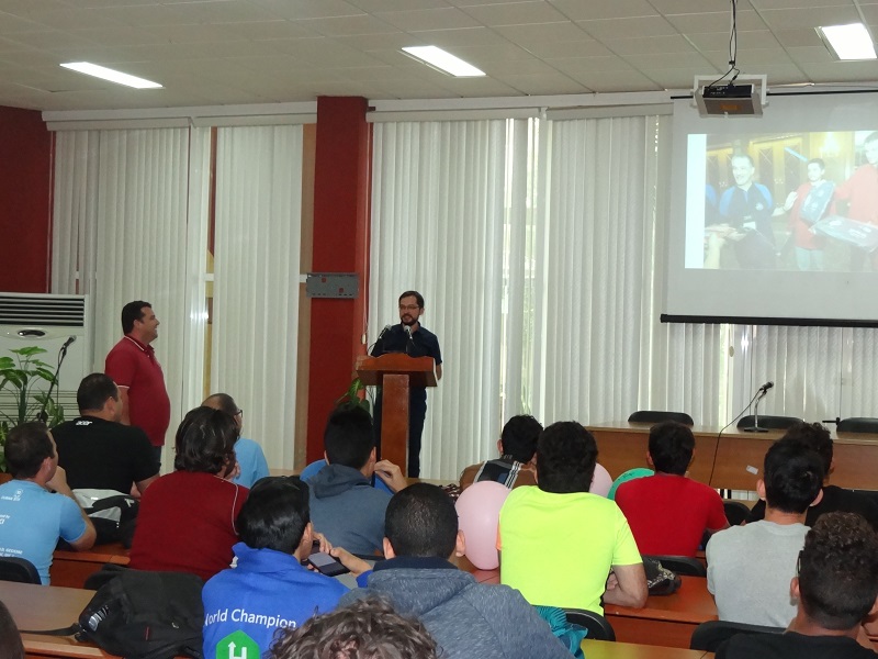 El invitado especial al XII Campamento Caribeño, el profesor polaco Tomasz Roman Idziaszek, comentó sentirse orgulloso de haber participado en esta competición de programación.