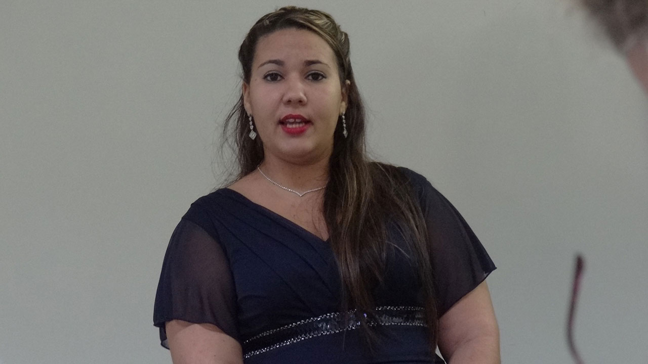 La MSc. Marieta Peña, jefa del Departamento de Ingeniería de Software de la Facultad 3, próxima a convertirse en Doctora en Ciencias La MSc. Marieta Peña, jefa del Departamento de Ingeniería de Software de la Facultad 3, próxima a convertirse en Doctora en Ciencias