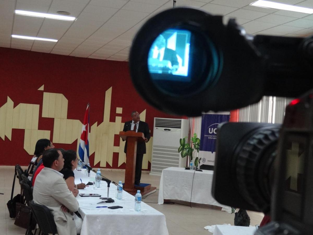 Defensa del Plan E de la carrera de Ingeniería en Ciencias Informáticas.