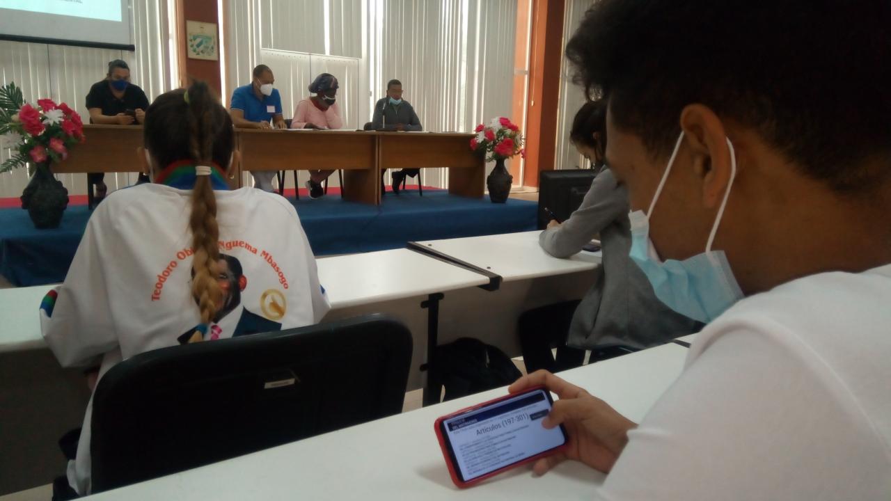 Inicia en la Universidad el proceso de consulta popular del Proyecto de Ley del Código de las Familias. Inicia en la Universidad el proceso de consulta popular del Proyecto de Ley del Código de las Familias.