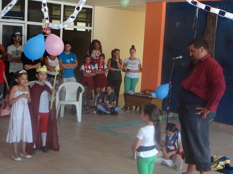 Actividad de la UCI para los niños de la Escuela Especial Solidaridad con Panamá. Actividad de la UCI para los niños de la Escuela Especial Solidaridad con Panamá.