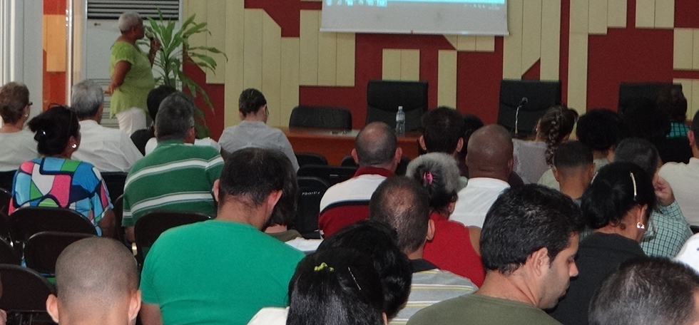 Continúan talleres de calidad para la evaluación institucional Continúan talleres de calidad para la evaluación institucional