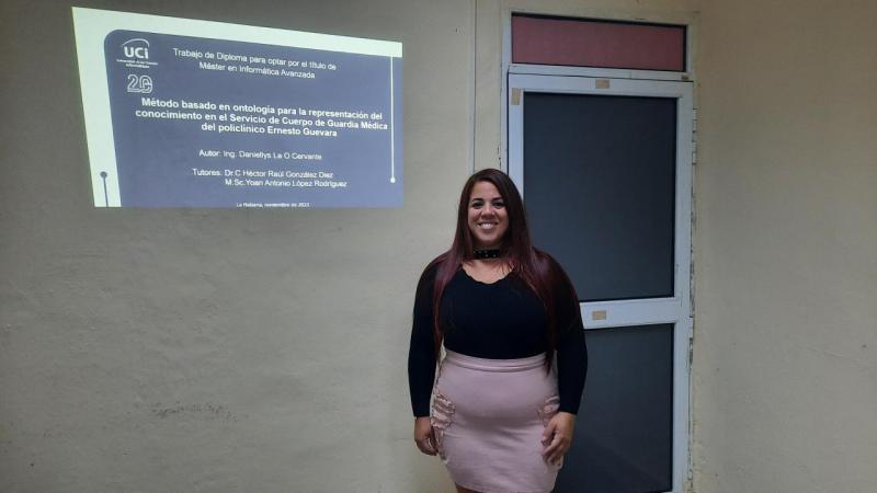 La ingeniera de nuestra Universidad Daniellys La O Cervante, defendió este miércoles su tesis de Maestría en Informática Avanzada.