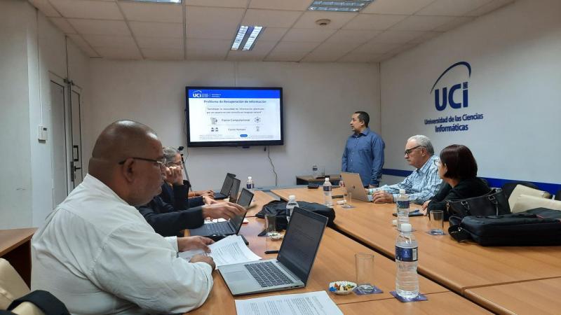 Viltres Sala presentó en la jornada de este lunes el Modelo computacional para el procesamiento semántico en sistemas de recuperación de información.