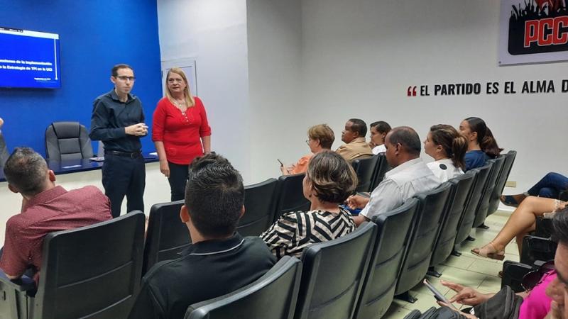 Directivos del Ministerio de Educación Superior realizan visita de trabajo a la UCI.