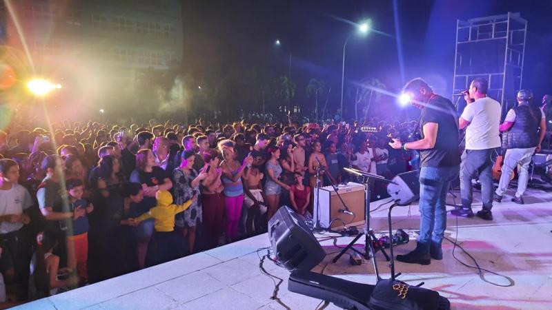 Concierto de Buena Fe en la Universidad.