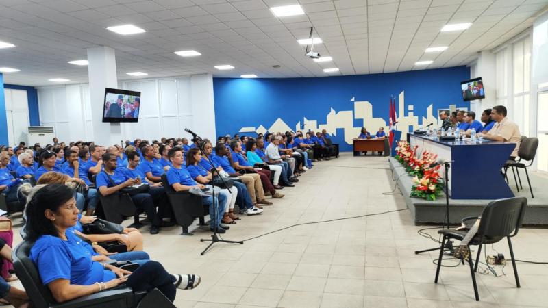 Asamblea de balance del PCC en la UCI.