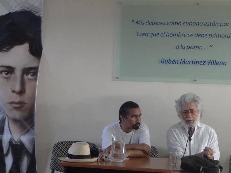 Toledo impartió la conferencia “Símbolos en la cultura y Cuba contemporánea”. 