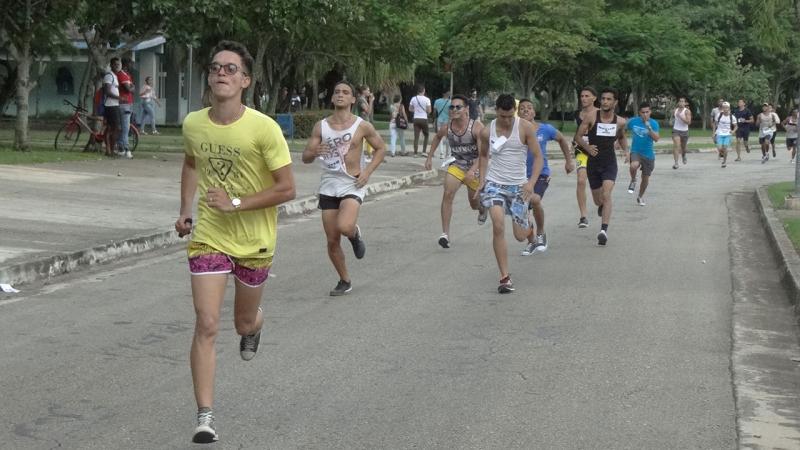 Maratón de Uciencia en la UCI. 