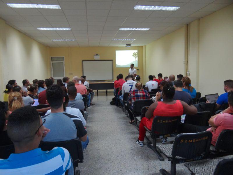 Curso Gestón automatizada e integrada de controles de seguridad informática. Profesor Dr.C. Raydel Montesino Perurena.