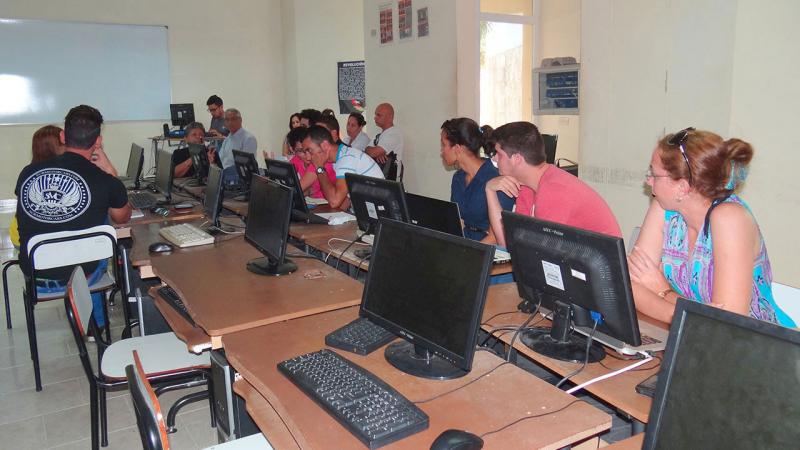 Aplicaciones computacionales de la Lógica Difusa. Profesora Dra.C. Lucia Arguelles Cortes (UCLV).