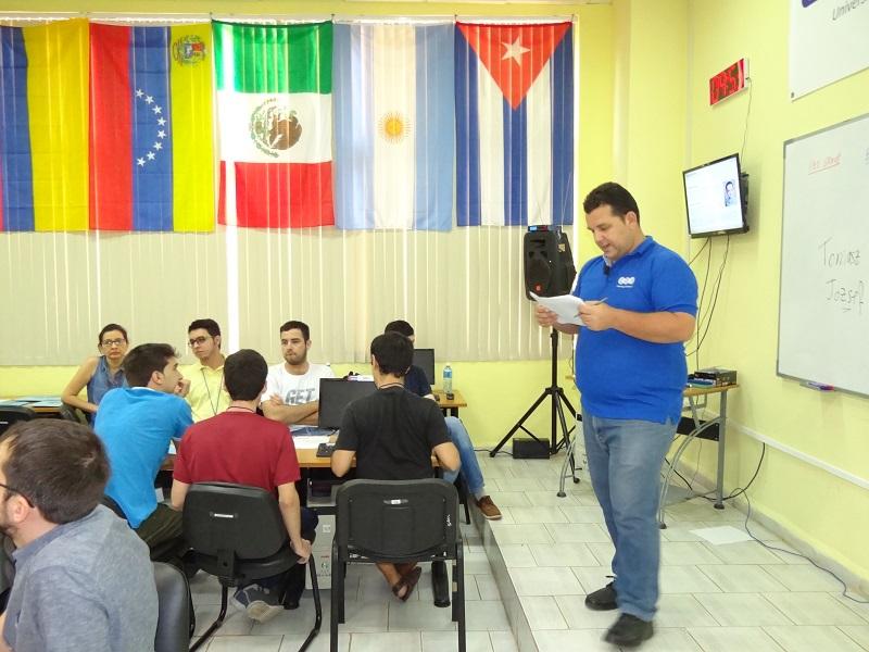  Inicio del XII Campamento Caribeño de Programación para el ICPC. 