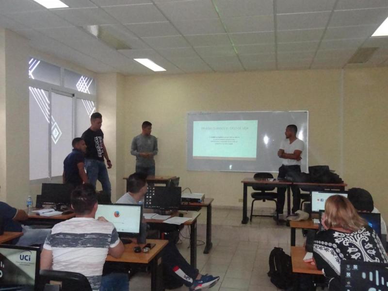 Los estudiantes de Ingeniería de Sistemas obtuvieron la máxima calificación en la defensa de sus trabajos finales. Los estudiantes de Ingeniería de Sistemas obtuvieron la máxima calificación en la defensa de sus trabajos finales.