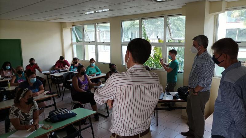 Visita de Jorge Luis Perdomo Di-Lella