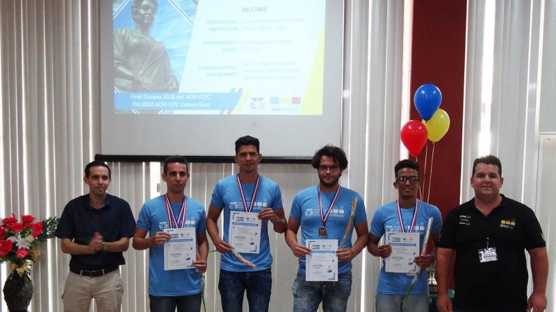 Equipos ganadores de la Final Cubana 2018 del ACM-ICPC. 