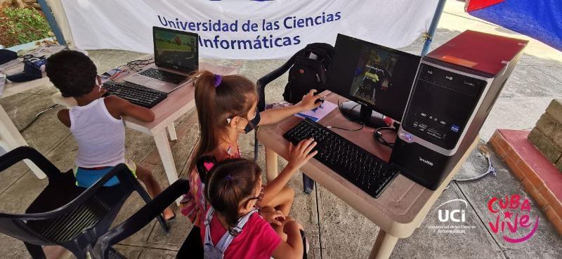 Jóvenes de la UCI participaron en  Festival Recreativo Cultural en los municipios de La Lisa y Boyeros.