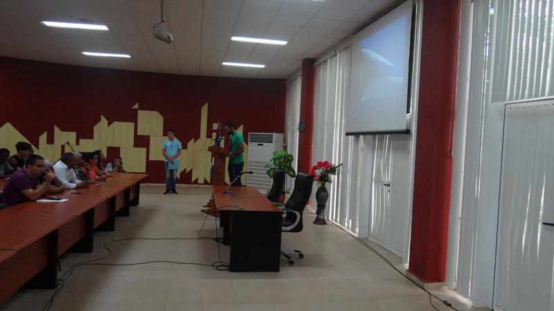 En clausura del XII Fórum de Historia de la UCI, Eddy González Escandell, del secretariado de la FEU, ofreció detalles de la relatoría del evento. 