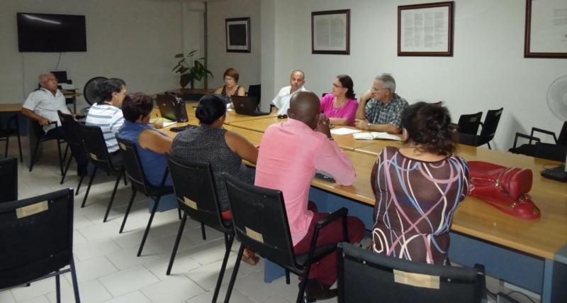 Trabajo en comisiones como parte de la VI Jornada Científico-Metodológica.