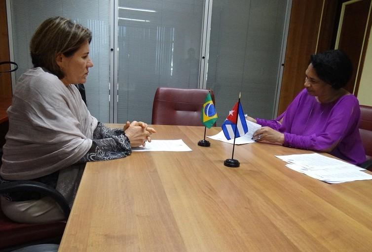 Firma de convenio de la UCI con la Universidad Federal de Rio Grande do Norte (UFRN) de Brasil.