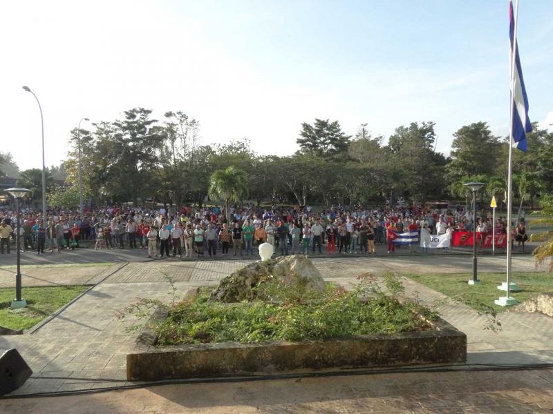 Acto realizado este 2 de mayo en la plaza José Martí de la UCI. 