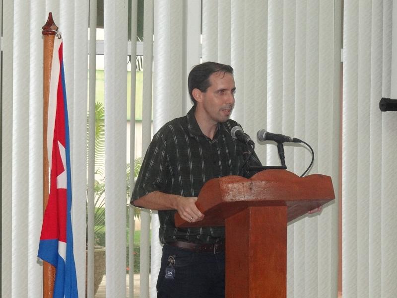 El Dr.C. Raydel Montesino Perurena presente en la clausura del evento. 