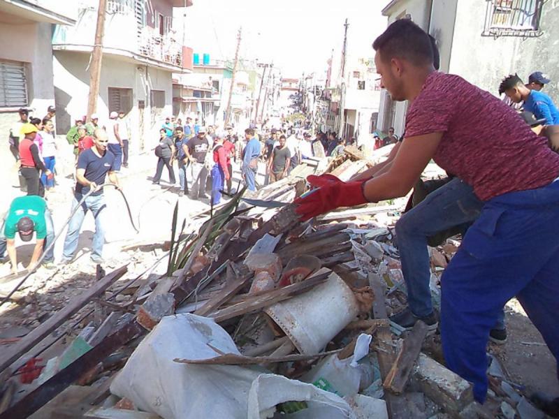 Reparadores de sueños llegan a Diez de Octubre. 