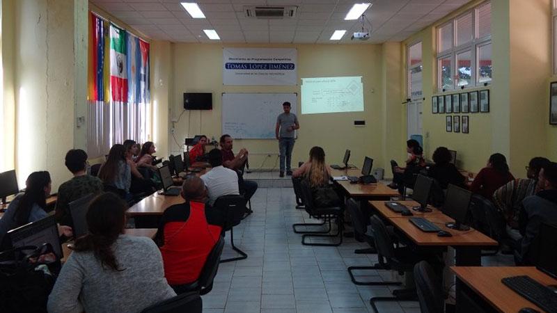 Curso impartido el segundo día de la VIII Escuela de Invierno. 