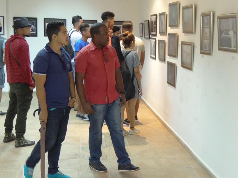 Suman más de 250 obras presentadas, las cuales aspiran a alcanzar un lugar en el XXIV Festival nacional de artistas aficionados de la FEU, a celebrarse en Ciego de Ávila a finales de este año.