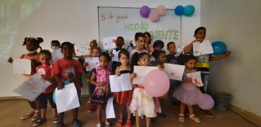 Actividad recreativa con los niños de la comunidad universitaria. Foto: Osmel Batista Tamarit