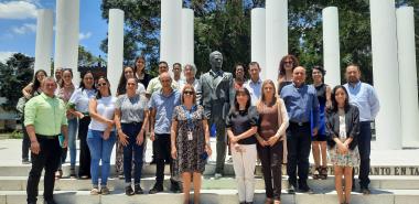 Los participantes en el curso Vigilancia genómica de patógenos emergentes y reemergentes, visitaron en la jornada de este viernes la UCI. Foto: Osmel Batista Tamarit