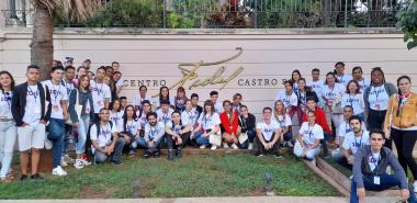 Como parte del programa de actividades del X Congreso de la FEU los pinos nuevos de nuestra alma mater visitaron el Centro Fidel Castro Ruz y el Memorial de la Denuncia.