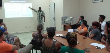 Curso de preparación de dirigentes estudiantiles y juveniles en la UCI