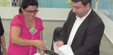La suscripción del acuerdo, estuvo a cargo del rector de la UCI, Dr.C. Walter Baluja García y la Dra.C. Heidy Cantillo Vento, directora de Relaciones Internacionales de la Elam.
